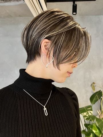 豊塚 30代40代50代白髪を生かすハイライトsweep 平尾 スウィープ ヒラオ のヘアスタイル美容院・美容室を予約するなら楽天ビューティ