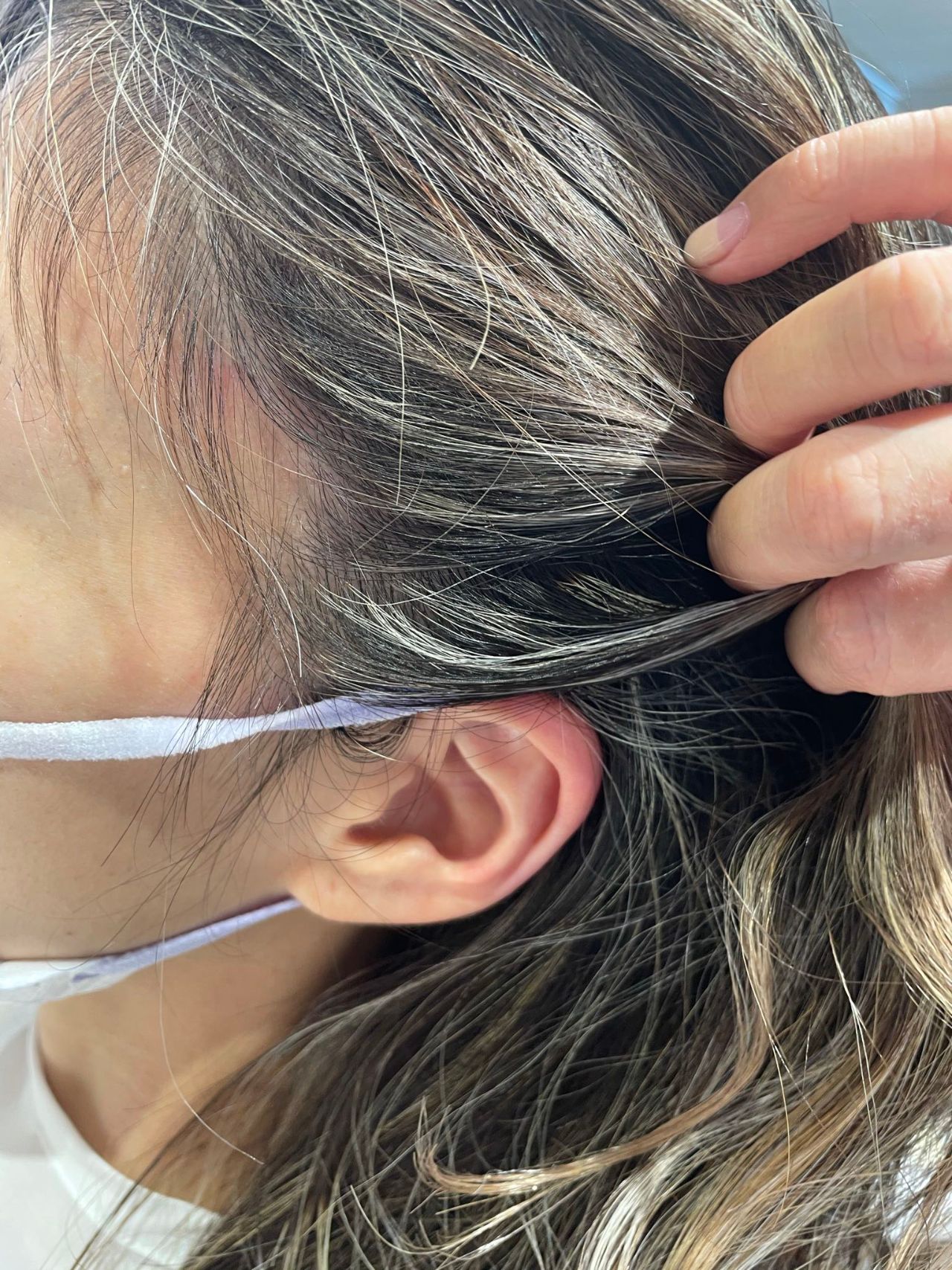 派手にならない白髪ぼかし