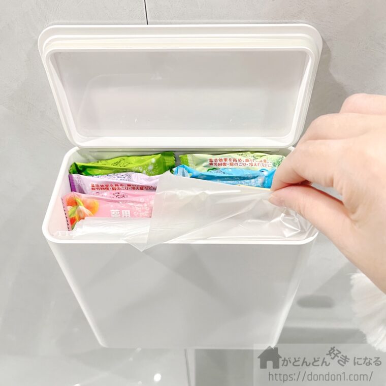 100均「パウチストッカー」は詰め替えだけでなく食品を収納するにも便利New！収納教える．コム