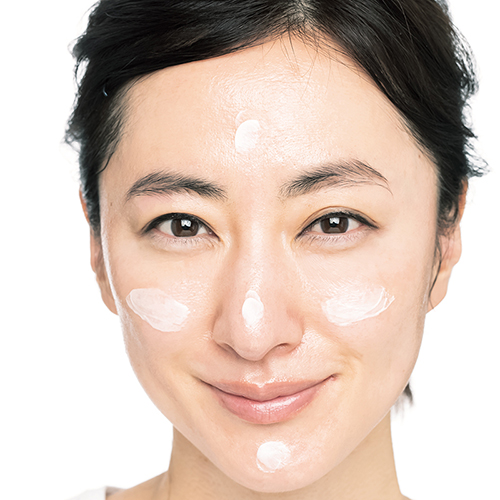 50代のベースメイクの秘訣は“つや感&軽さ”！ 50代のメイクアップデート塾vol.2 ビューティートピックサービスガーデン資生堂オンラインストア