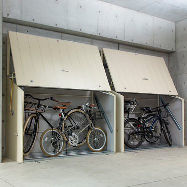 ＤＩＹ コンクリートブロックを重しに！サイクルハウスの格安強風対策。後付けも可能。眠り猫の気ままにスローライフ