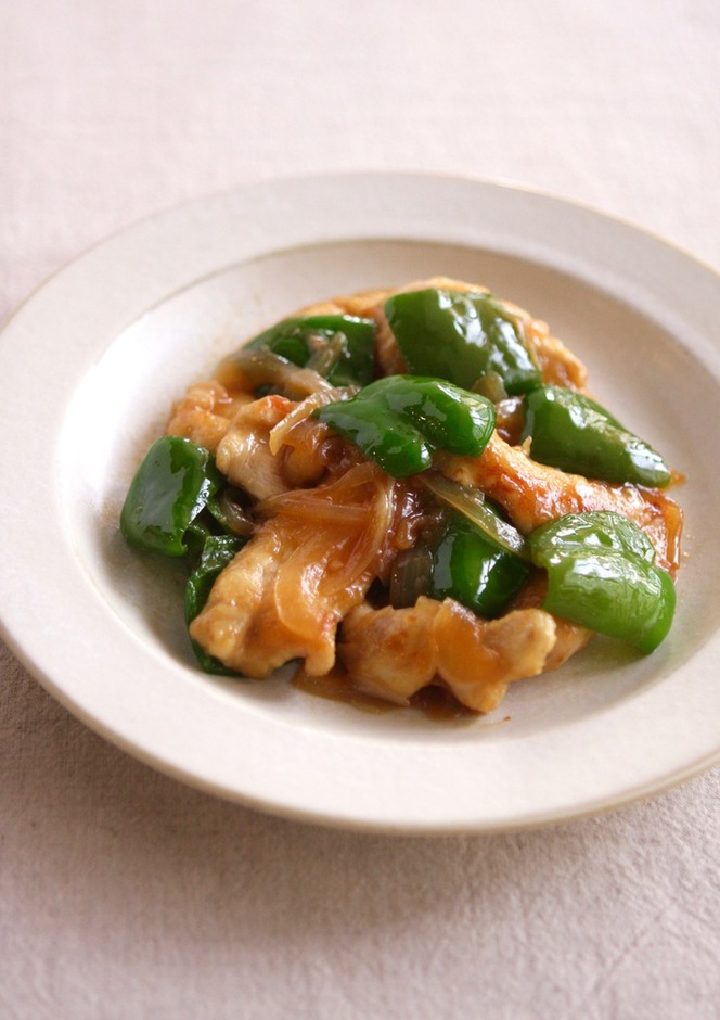 肌荒れに栄養不足は関係がある？美容や健康のために摂りたい食品Lypo-Cmagazine 360°リポソーム技術のビタミンCサプリメントリポカプセルビタミンC 公式通販