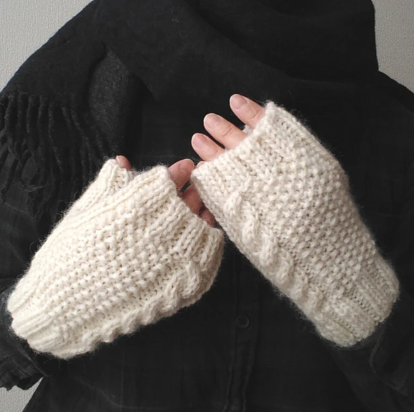アームウォーマー アームカバー ハンドウォーマー 手袋 グローブ あったか 暖かい 冬 秋冬 防寒 指穴 ニット キルティング※メール便可※ 5