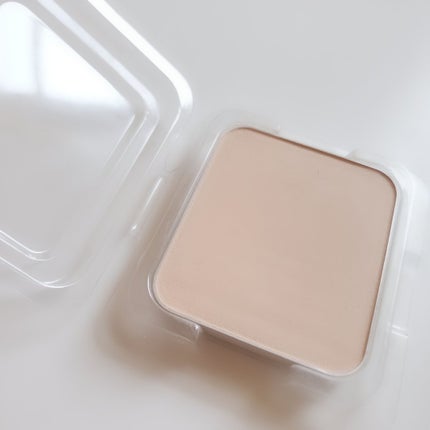 色白の肌におすすめのファンデーション人気ランキング22選透明感を引き立てる商品を厳選！ - コスメ・化粧品 -choiFULL チョイフル おすすめの商品ランキング・比較情報メディア