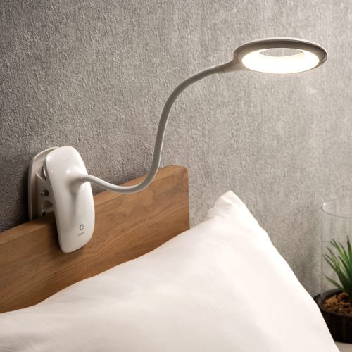 読書の習慣が身につく！スマホ充電もできる、ミニマルデザインの「LEDベッドライト」TALIAMONOCO