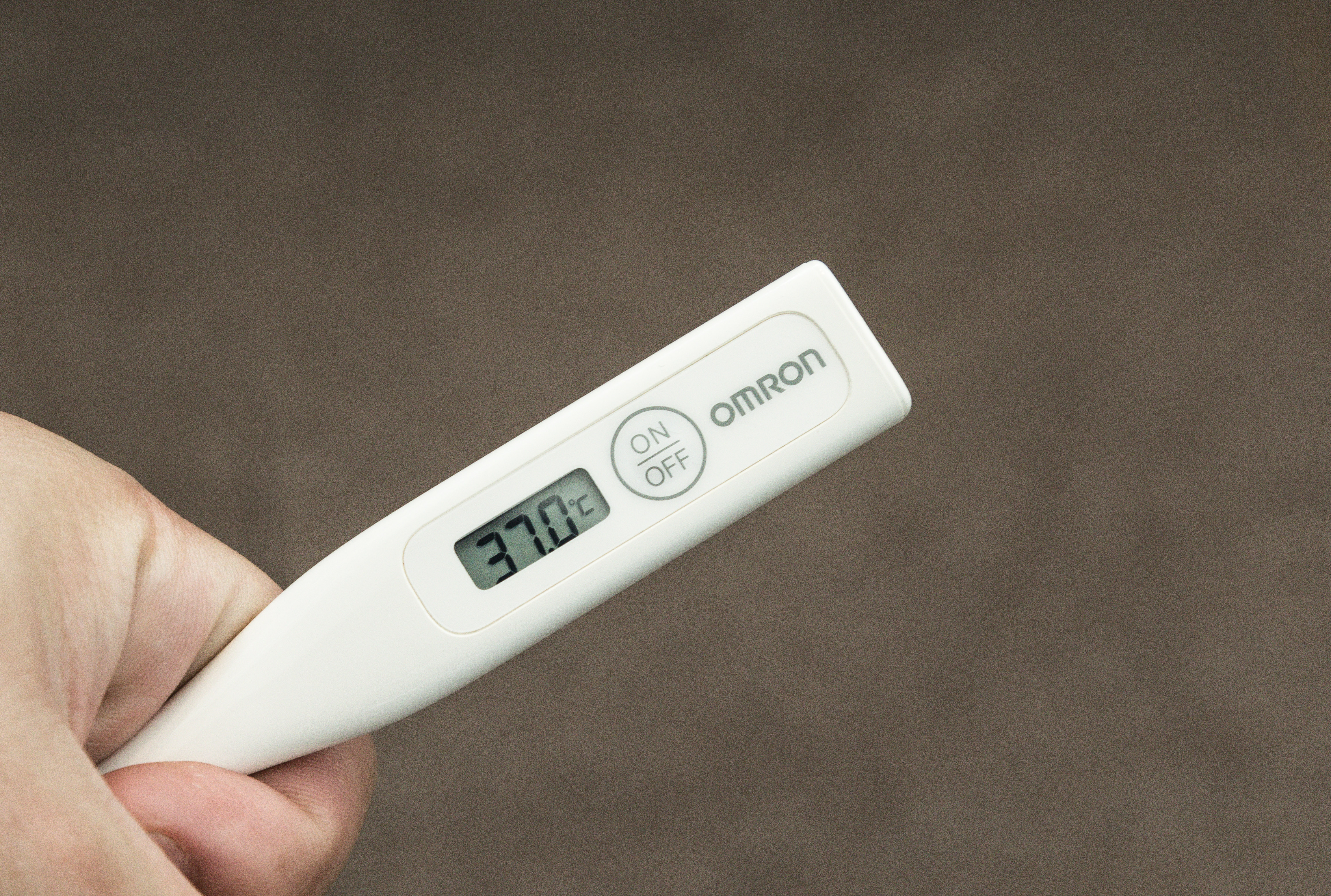 38度 体温計 熱 写真」の検索結果