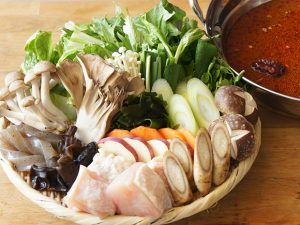 東京都で鍋がおいしいお店 イタリアンヒトサラ