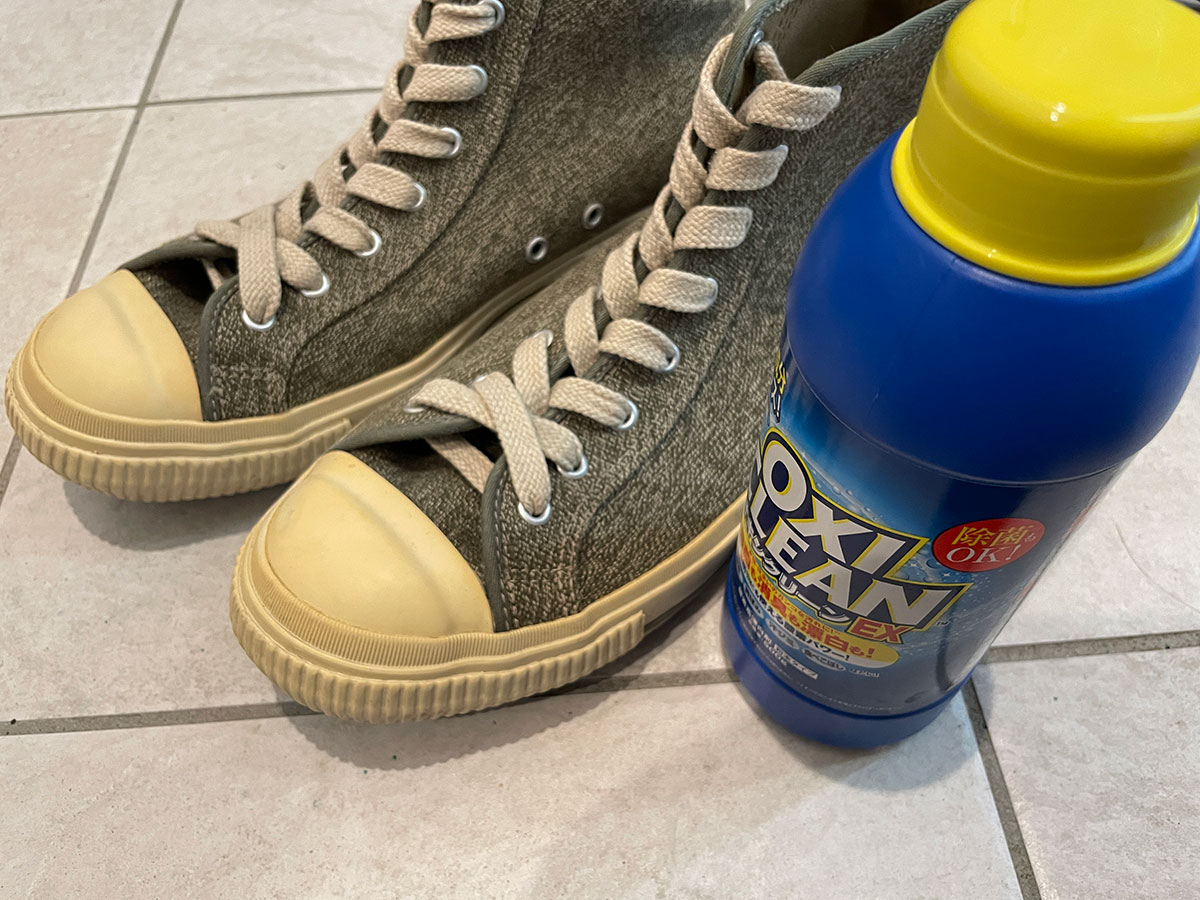 黄ばんだコンバースが真っ白に 洗濯LEE