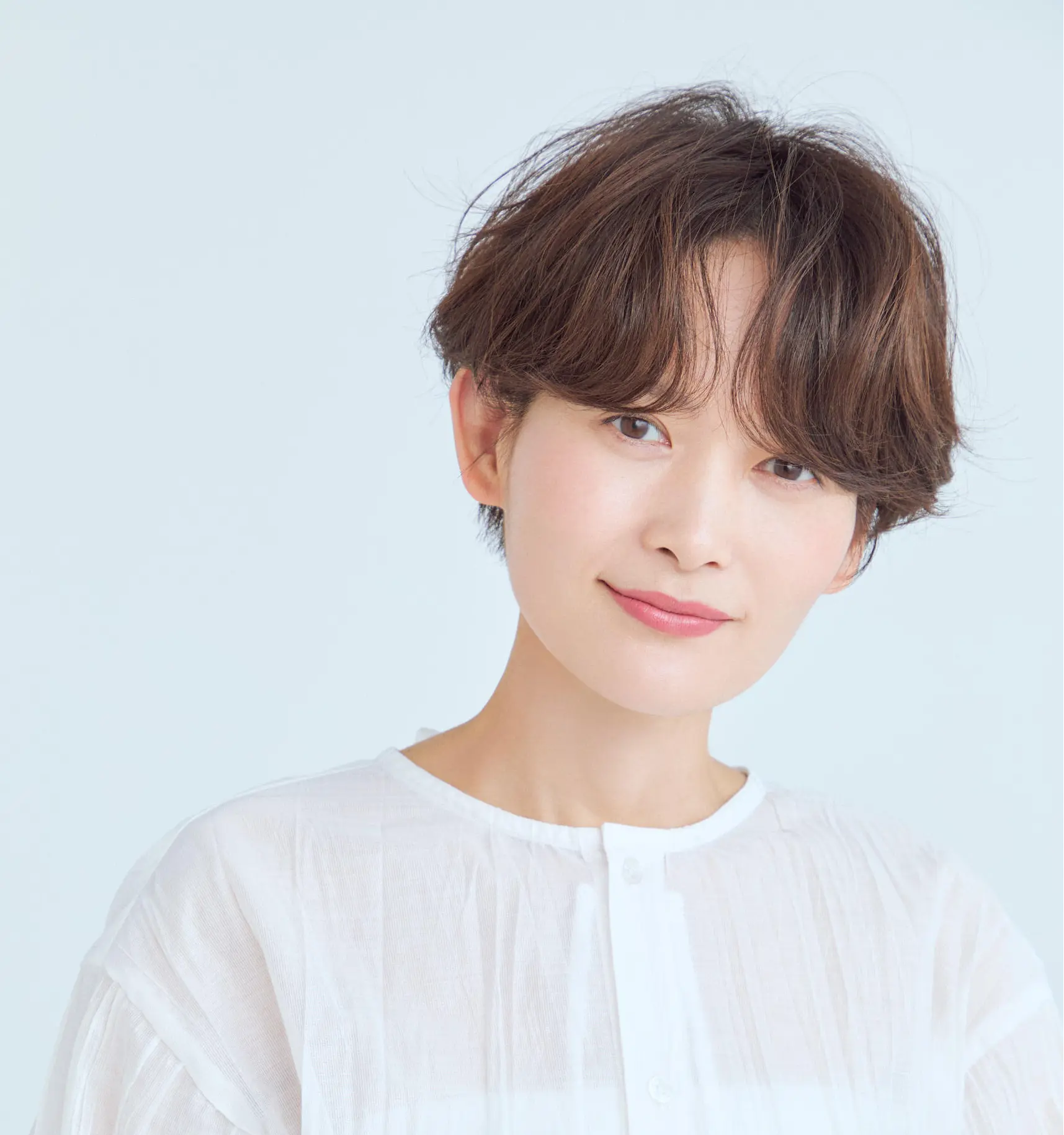 2025年秋 50代に似合う髪型 ヘアカタログ・ヘアスタイルショート を探す - OZmallビューティ