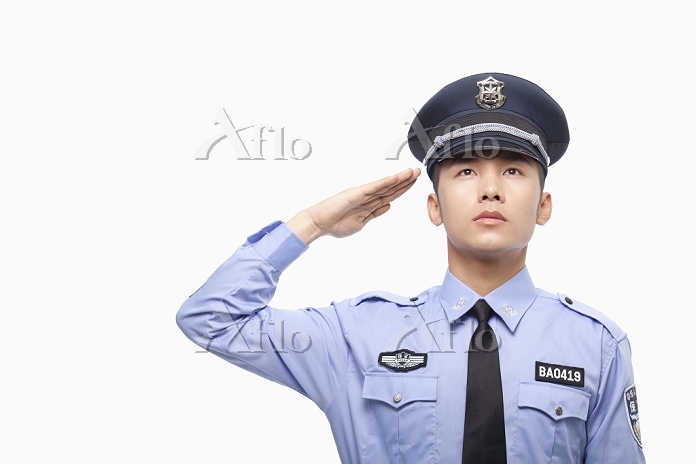 警備員のための正しい敬礼の仕方