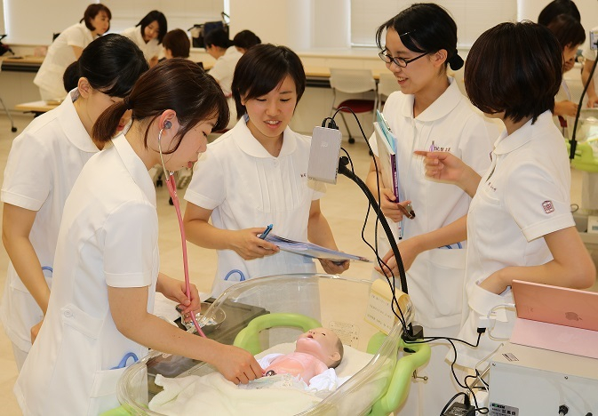 偏見と差別＞「あなたのお母さん看護師でしょ？」感染症への過剰な反応 後編：母娘の事情 まんが - ライブドアニュース