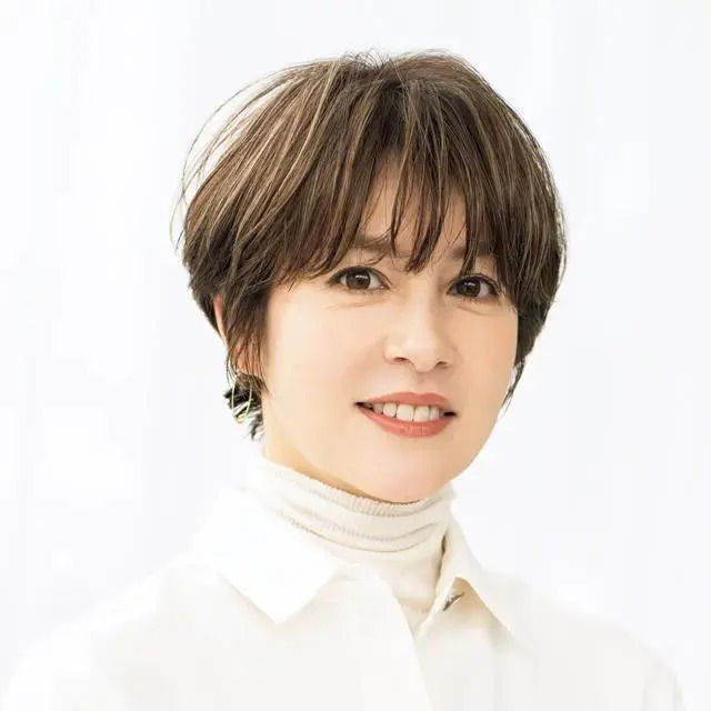 アラフォー女性必見！伸びてきた白髪が目立たない髪型をご紹介！✂︎原宿＊表参道美容師✂︎田中亜彌のブログ