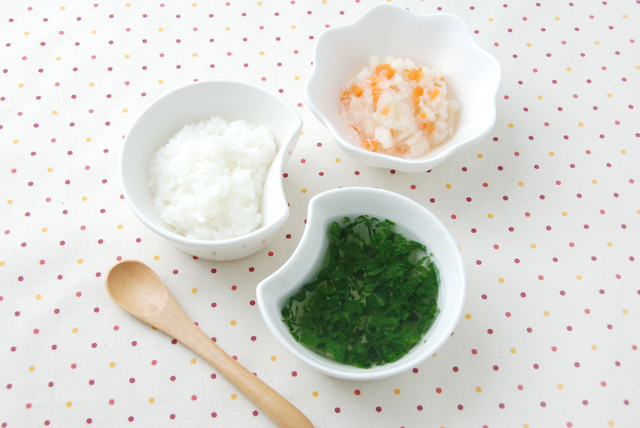 離乳食の白身魚はいつから？調理法、おすすめ初期レシピ22選＆調理グッズcozre コズレ 子育てマガジン