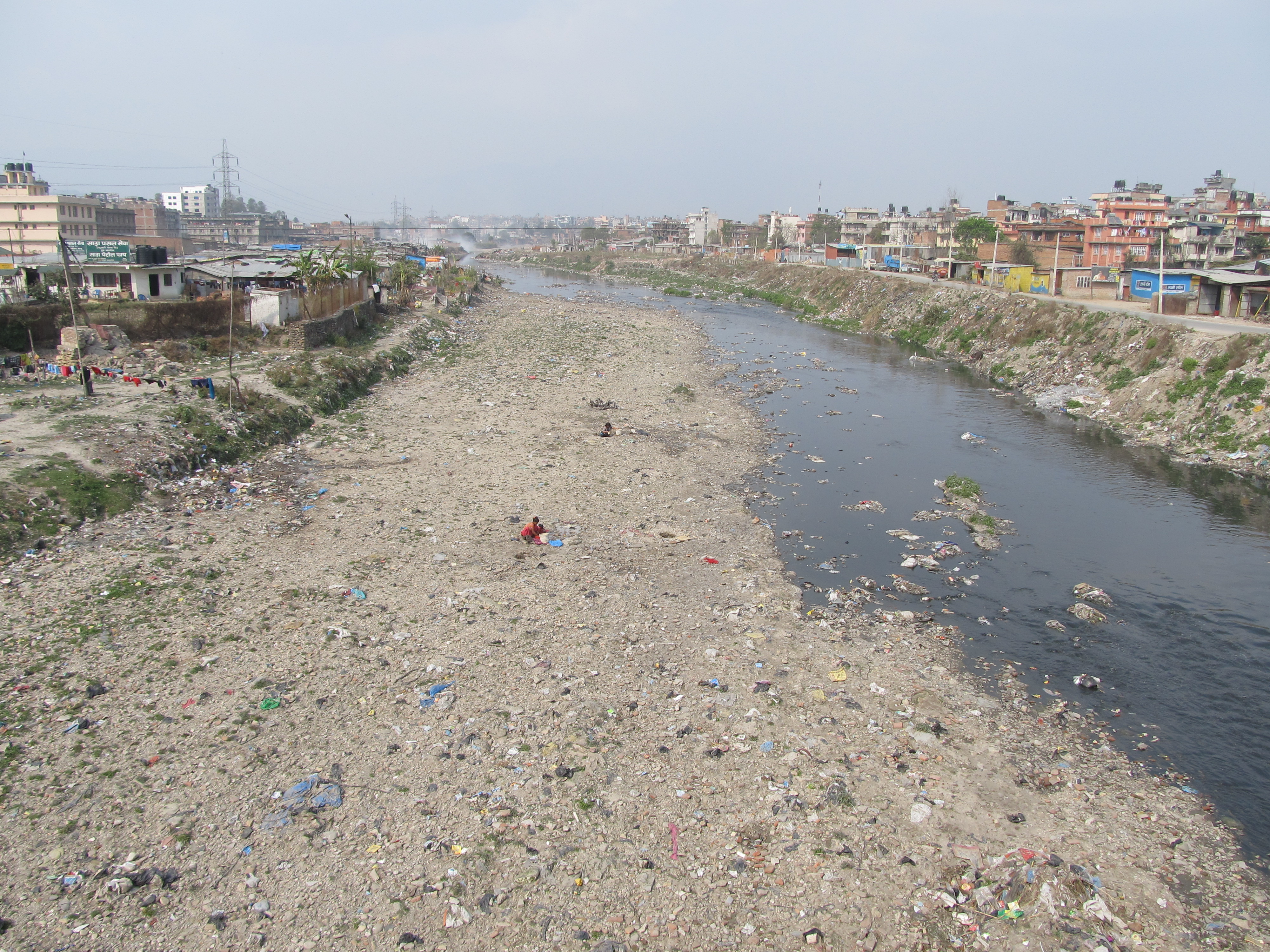水質汚染の影響と改善への取り組みアピステコラム冷却・防塵・放熱など熱対策ならアピステ