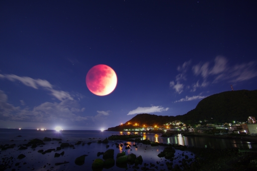 満月の待ち受け7選！金運・恋愛・復縁に強力効果！猫や溶岩のおしゃれな画像も Callat media カラットメディア