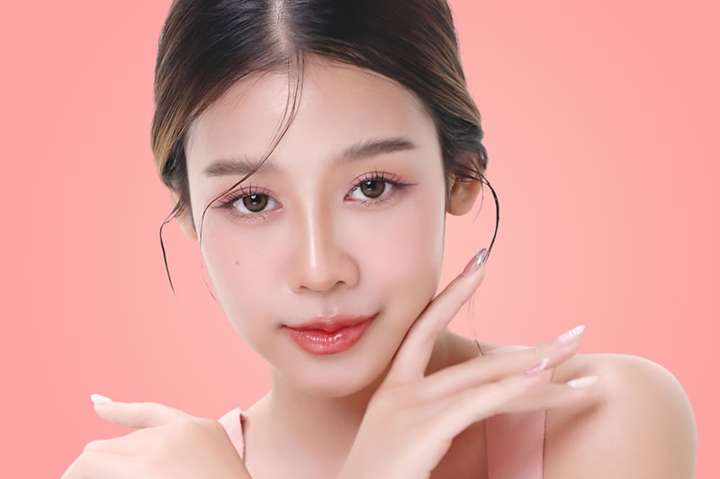 いちご鼻とは？原因や改善方法について美容皮膚科医が解説！ – STORYストーリィオフィシャルサイト