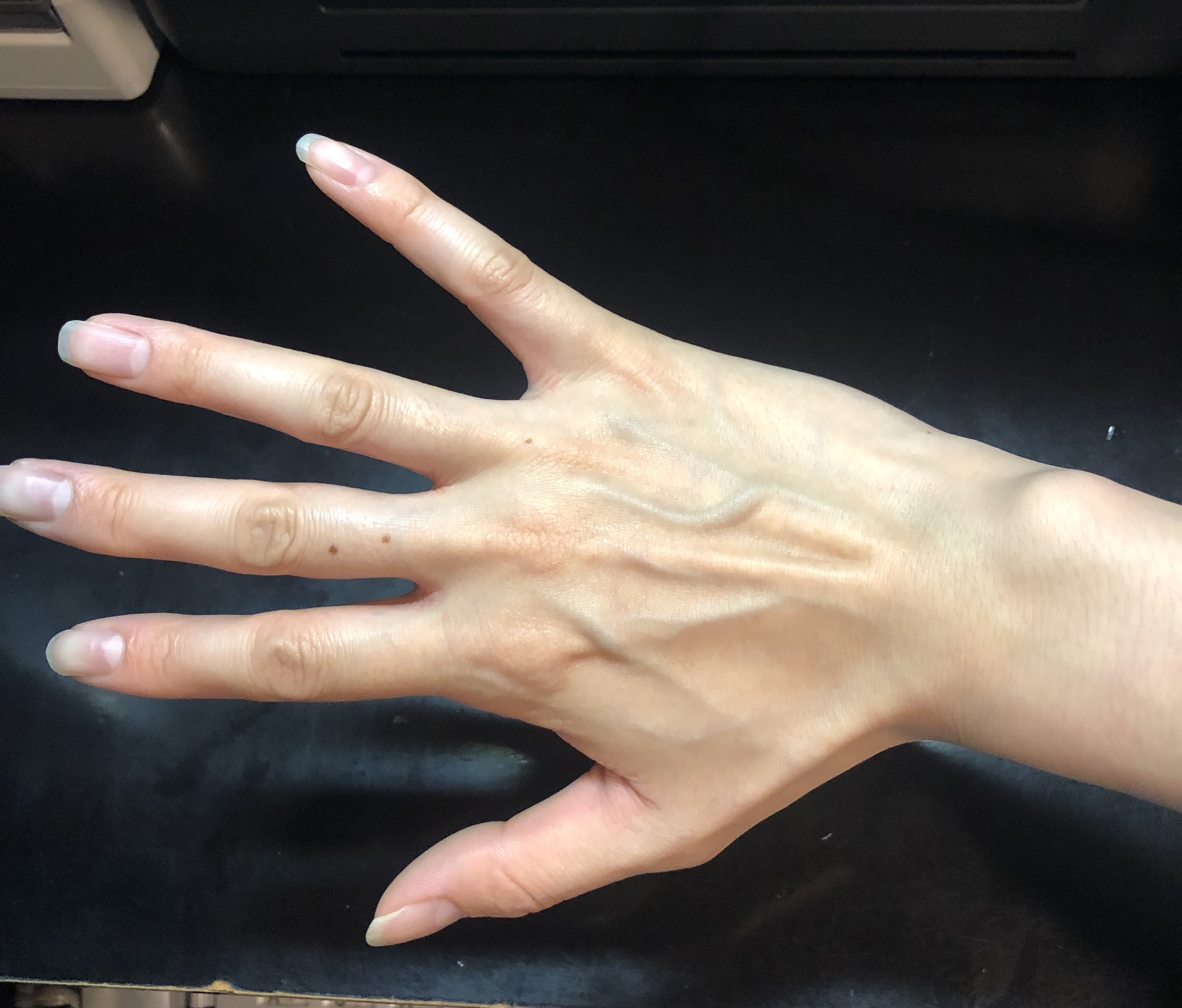 骨格診断：手の特徴でタイプがわかる？３８歳からの大人のおしゃれ入門