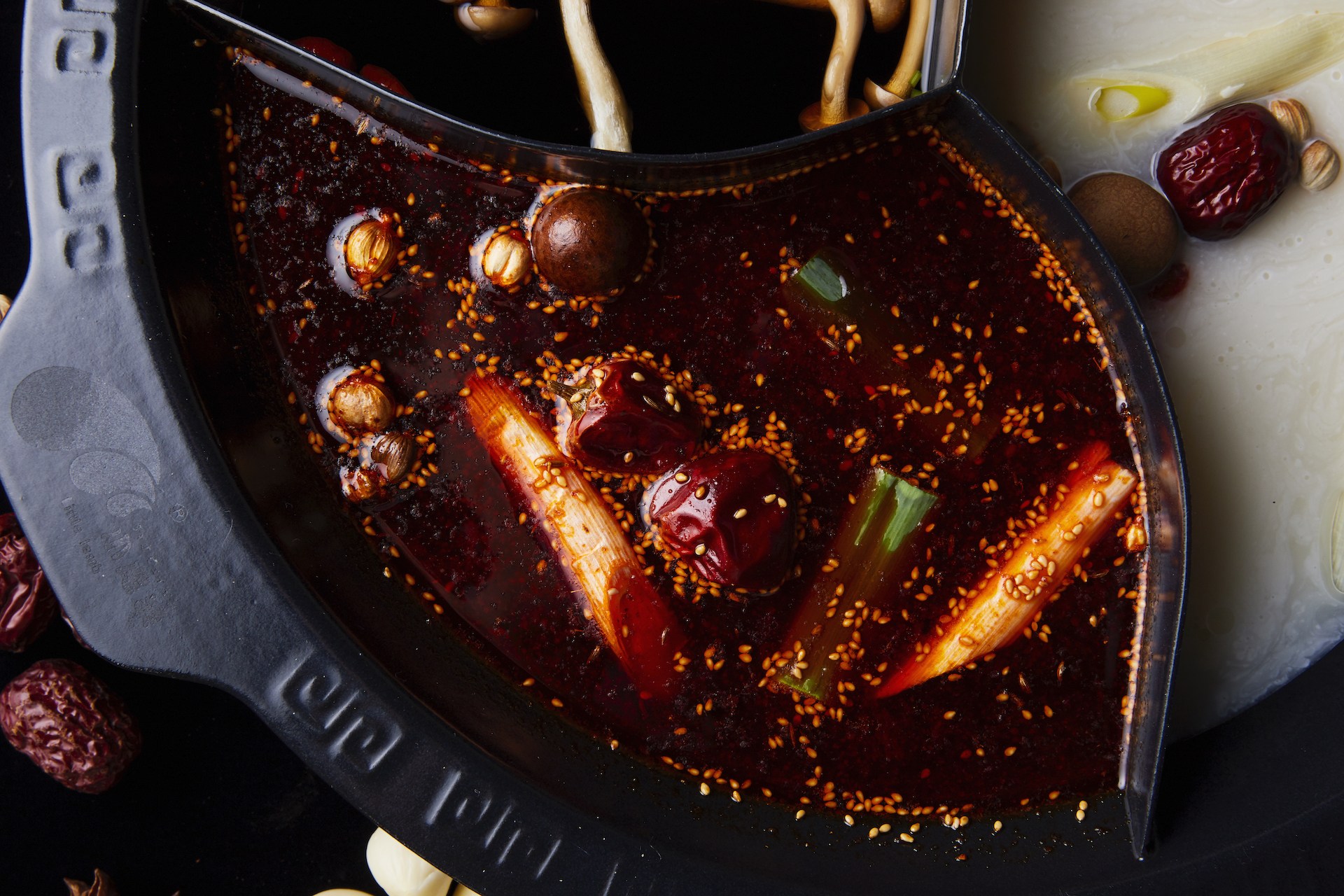 暑い夏だからこそ食べたくなる鍋