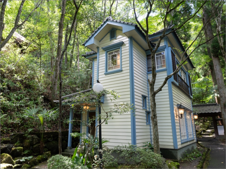 お部屋おやど二本の葦束Nihon-no-Ashitaba