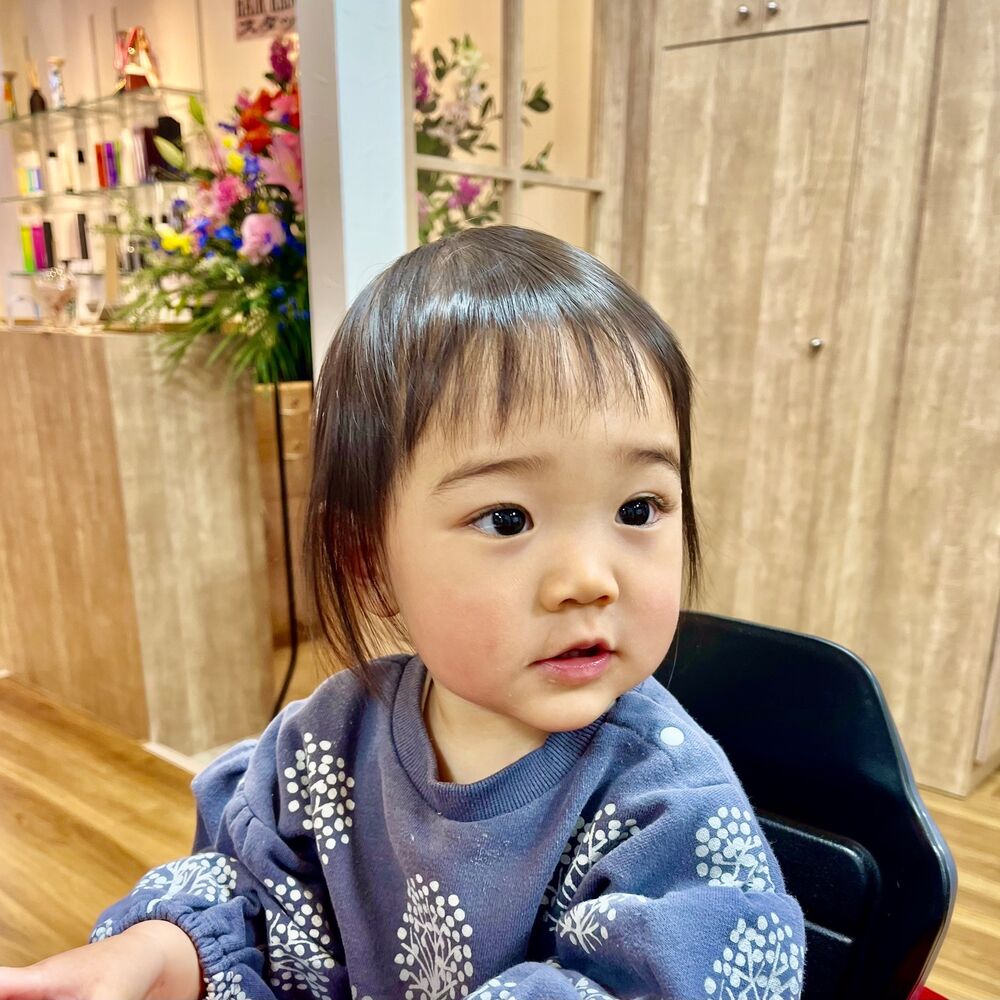 Amazonファーストカット アート台紙 赤ちゃん 子供 名入れ＆日付入れ オーダー お子様の初カットアート✧︎ヘアカットした記念に！優しいふんわりデザインのカード可愛いアート台紙 赤ちゃん 子供 記念赤ちゃん筆 胎毛筆女の子1枚名入れ用品ベビー