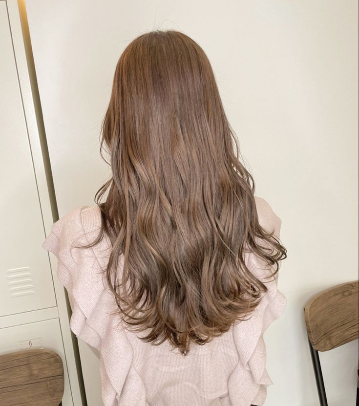 春イチオシ！艶感と透明感が魅力のヘアカラーで新生活の好感度バッチリ♡│美容室・美容院Lee リー