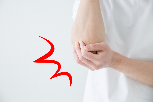 質問です。 - 腕や足などに、黄色いあざ？が気づかないうちにできていて、- Yahoo!知恵袋