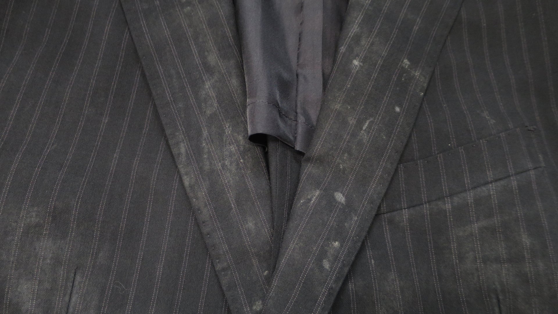 服の黒カビはカビキラーで落ちるの？色落ちは？カビが落ちない場合の対処法！ココシレル