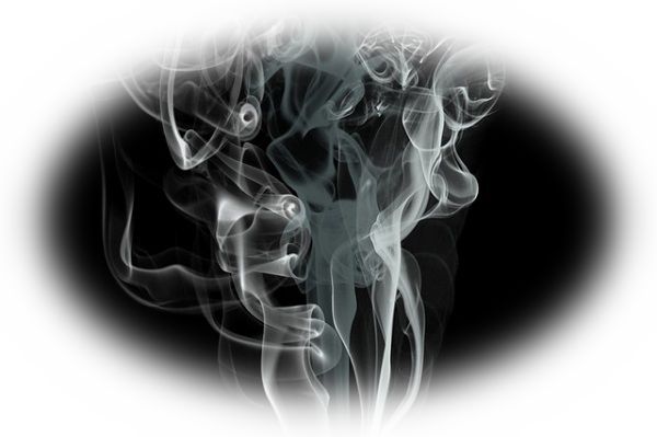 夢占い 煙の夢 の意味 夢事典 ～天使からのメッセージ～