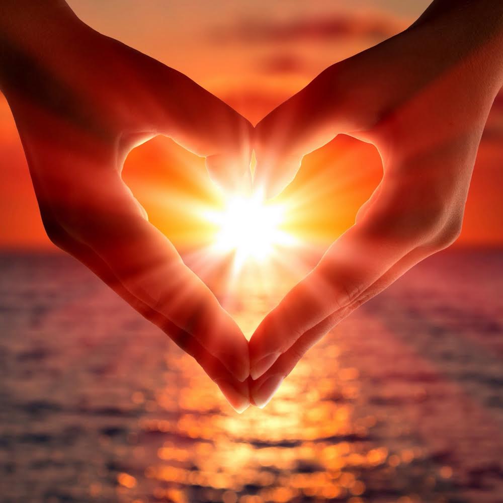 無料スマホ壁紙 📱 見ると良縁に恵まれるハートの石ハートの石 内宮地下参道の写真三重フォトギャラリ