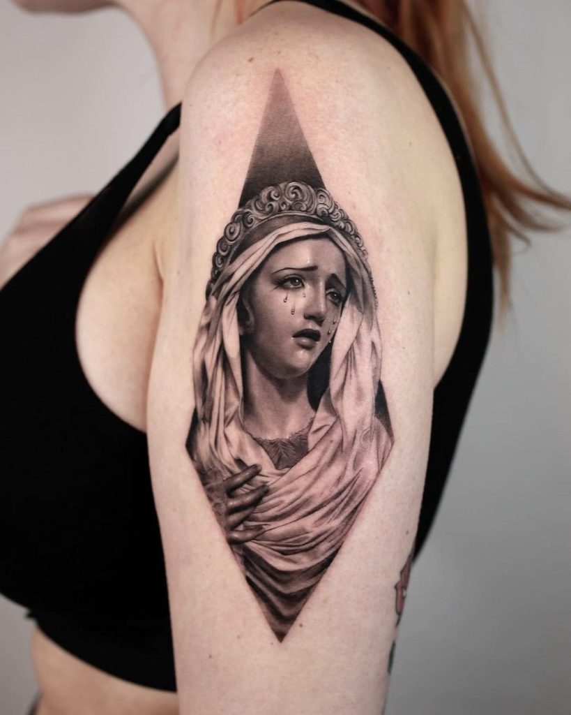 TATTOO聖母マリア・クロス・レタリング ※完成神戸三宮のタトゥースタジオ_刺青彫師 彫いちの作品集