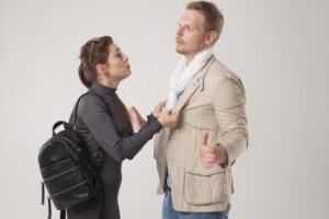 暴行罪とは？暴行罪にならないケースは？専門弁護士が解説春田法律事務所