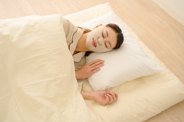 平安・江戸・大正・昭和の日本美人 小顔ベルトシリーズ 簡単つけるだけで‟小顔”が叶う！？株式会社ニーズのプレスリリース