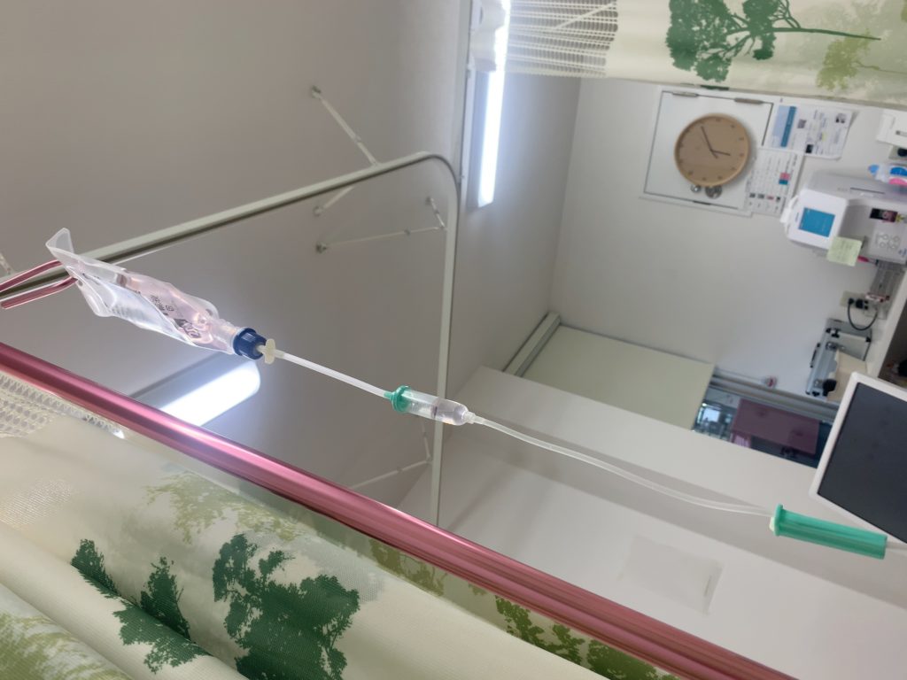 点滴パックイラスト無料イラスト・フリー素材なら「イラストAC」