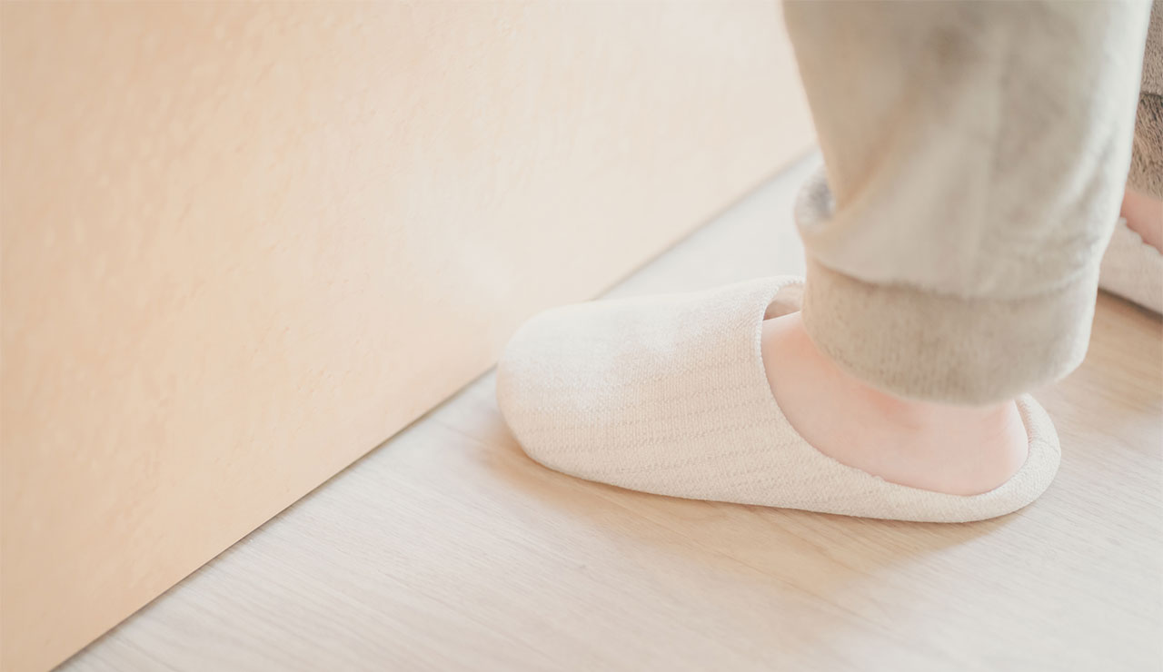 ビーチサンダルは“スリッパーズ”と呼ぶのがハワイ流 – 崎津鮠太郎