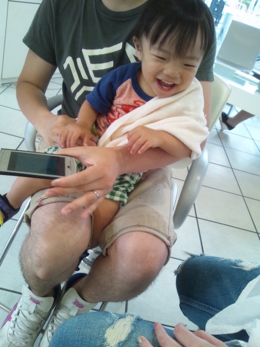 パパ、ママ必見！ バリカンだけで初心者でも簡単に子供の散髪ができます！次男じょうたろう6歳編 Kids Haircut