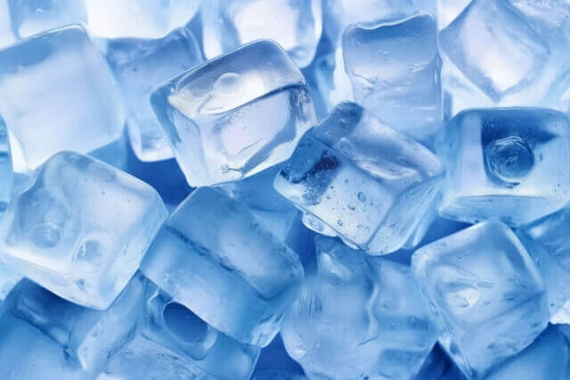 夜に考えすぎてしまうこと、ありませんか。 その「ため息」を言葉にできたら、眠りに近づけるかもしれません。 脳科学者・中野信子と、開発者・川田十夢。科学とアートの視点で「言語化」の可能性を語り尽くした対談集。 恋愛、仕事、家族、老い、死、芸術、宗教人生