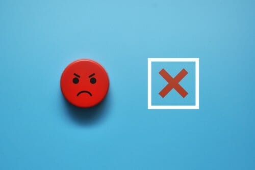 英会話 「はぐれる」英語でなんて言う？「葉っぱをむく」と同じ単語が使えるの知ってた？ 世界一やさしい英会話@汐里- エキスパート -Yahoo!ニュース