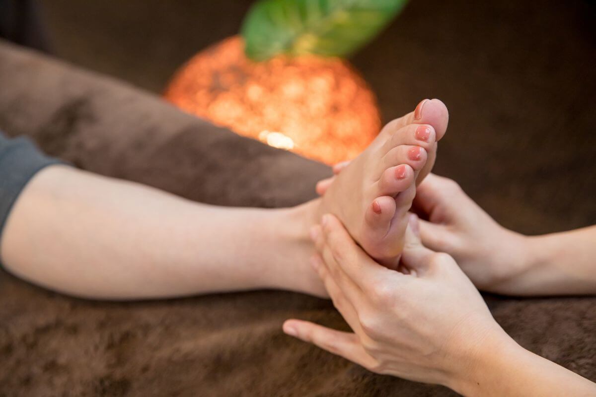 足つぼとは？ - 足つぼスクールのリマイスター学院東京