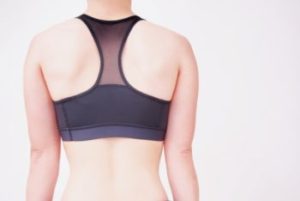 背中太りの原因と背中の肉を落とすためにすべきことを徹底解説！セルライトのススメ