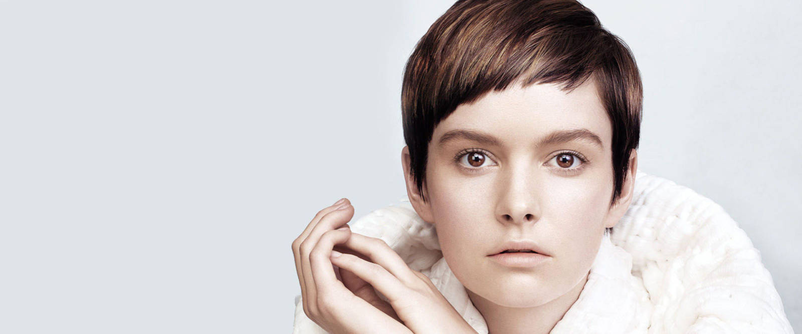 THE BEEHIVE DELUXE ビーハイブ デラックス の予約＆サロン情報美容院・美容室を予約するなら楽天ビューティ