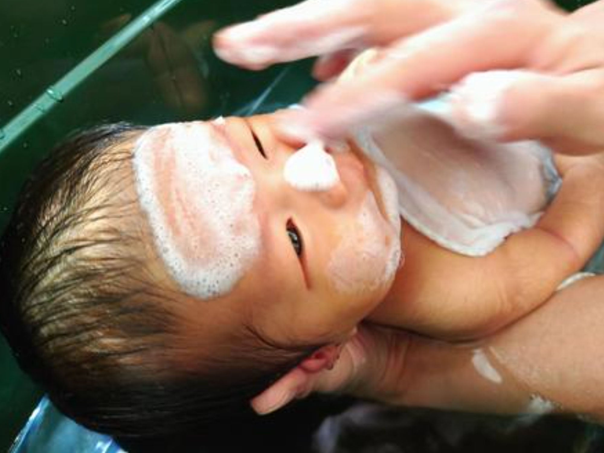 毎日入るべき？」「水分補給は？」赤ちゃんのおふろの入れ方気になることQ&A 保健師が回答 たまひよ