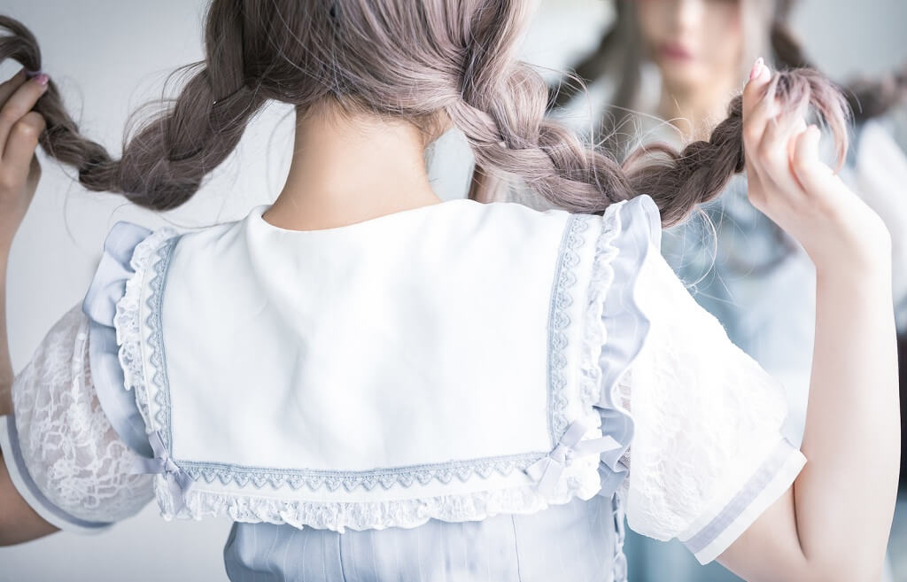 髪フェチ男性の心理とは？ 髪フェチが好むヘアスタイル・色・仕草「マイナビウーマン」