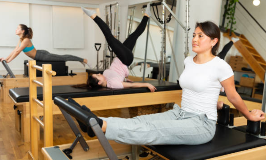 インナーマッスルを鍛えるとムキムキになる？ピラティスアヴニール