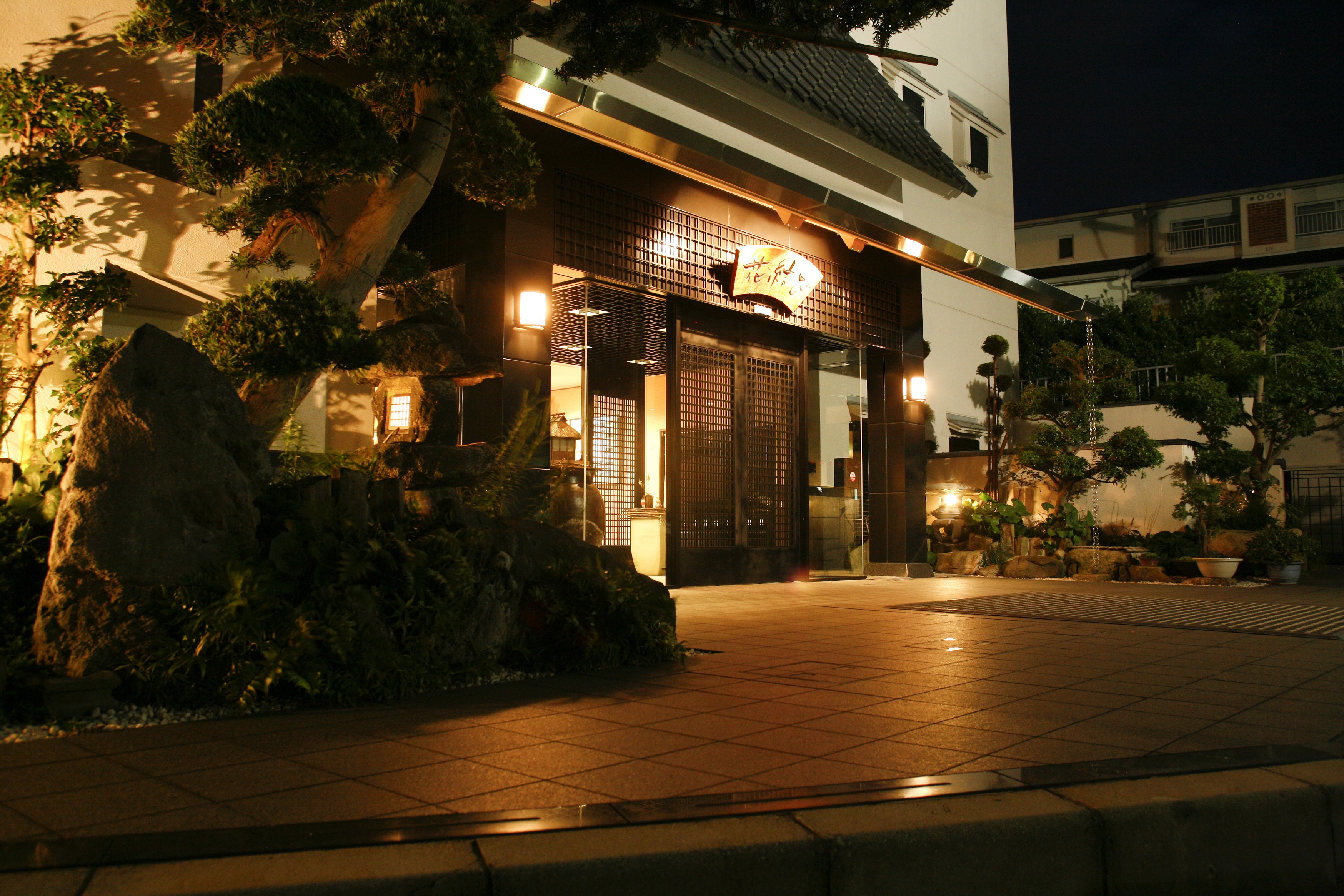 関東版 日帰り温泉デートのおすすめスポット！デートの時に困らないように事前に知っておきたいポイントびゅうトラベル JR東日本