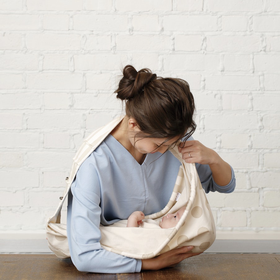 ❣️Carryme ! の新生児抱っこにはコツがあるんです🤱 Bétta Carryme ! は、生まれたばかりの新生児の赤ちゃんから使えます。今回は実際にいただいた質問などから抱っこのコツとポイントをご案内します🤗✨============================ 👇 コツとポイント確認してみてね