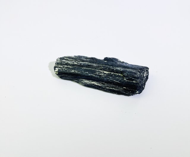 楽天市場 浄化 スプレー お浄め お浄め塩スプレー フレグランス フレグランスミスト 携帯 持ち運び 10ml ホワイトセージ お清め 塩 金運 恋愛強力 セージ ホワイトセージ ヒーリング 邪気払い アロマ : 精油の製造販売専門店 LC宮崎