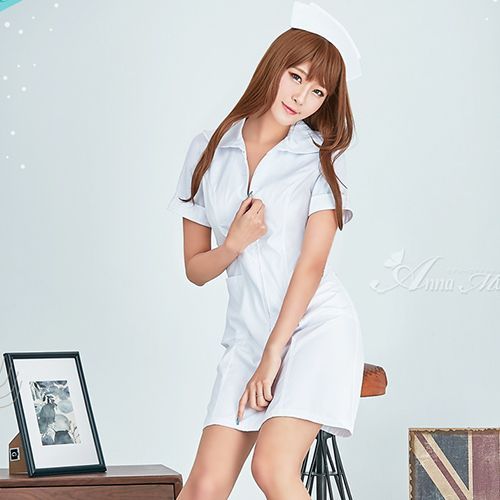 女性医師が着たい大人可愛い白衣 おしゃれなレディースドクターコートおすすめ5選白衣のクラシコ公式WEBマガジンClassico JOURNAL