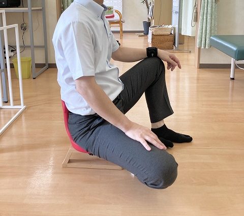 骨盤を立てる 正しい座り方と運動で骨盤を立てよう 専門家監修ぷらす鍼灸整骨院 大阪・兵庫・東京・横浜・広島で展開中