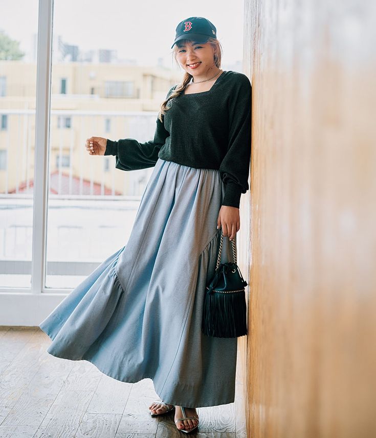 野呂佳代プロデュースアパレルブランドのインスタグラムアカウントを開設いたしました🙌🏻 ブランド名は”Noticecolors”です 年齢や体型関係なくファッションを楽しく素敵に楽しんでほしいという思いを込めて作っています！. @noticecolors_official ↑どうぞよろしく