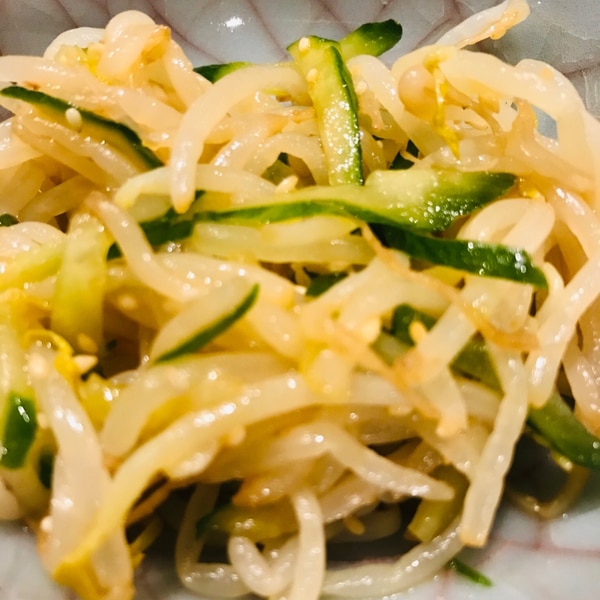 作り置きおかず☆もやしと人参のサッサッと簡単ナムル